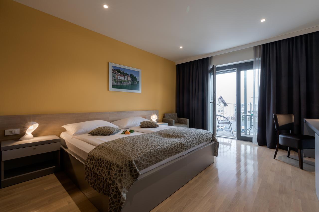 Hotel Florjanckov Hram Λιουμπλιάνα Εξωτερικό φωτογραφία
