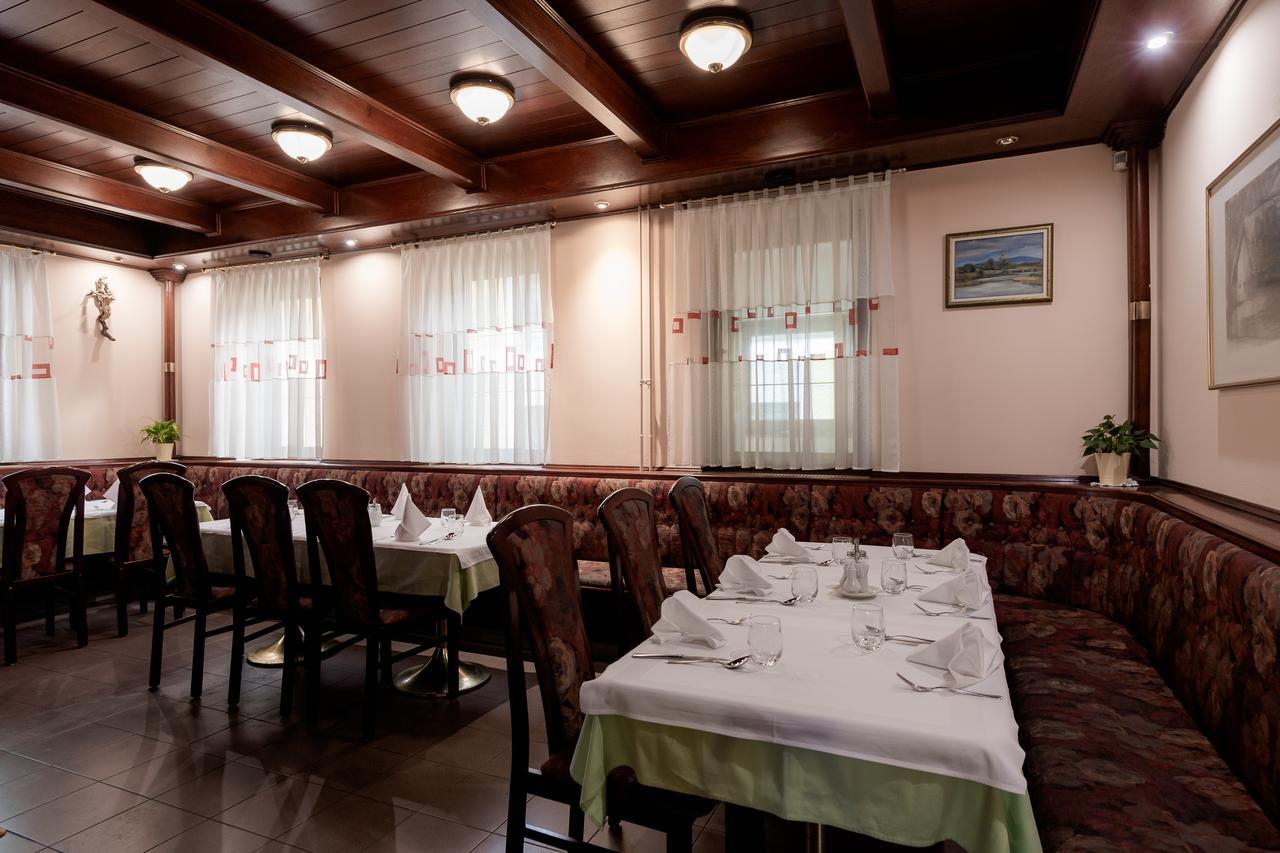 Hotel Florjanckov Hram Λιουμπλιάνα Εξωτερικό φωτογραφία
